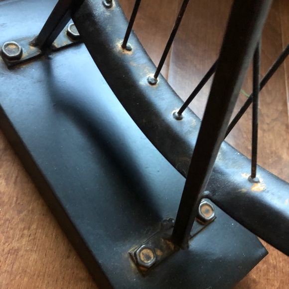 Industrial Art - Picture 3 of 5